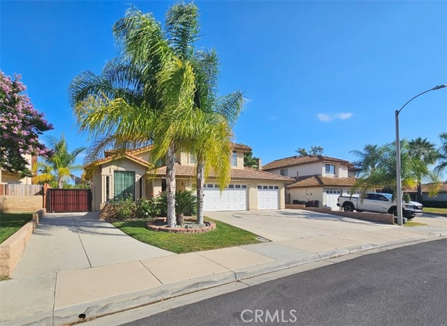 Detail Gallery Image 5 of 74 For 39620 Glenwood Ct, Murrieta,  CA 92563 - 3 Beds | 2/1 Baths