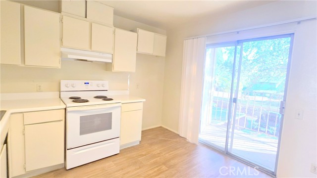 Detail Gallery Image 8 of 14 For 1016 E Deodar St #4,  Ontario,  CA 91764 - 2 Beds | 1 Baths