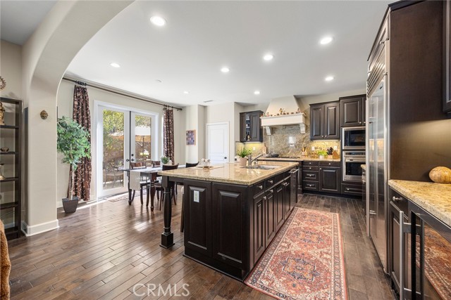 Detail Gallery Image 9 of 32 For 24 Tree Clover, Irvine,  CA 92618 - 3 Beds | 2/1 Baths