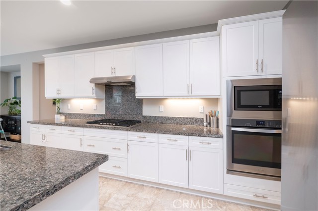 Detail Gallery Image 3 of 52 For 29545 Acadia Ct, Menifee,  CA 92585 - 5 Beds | 3/1 Baths