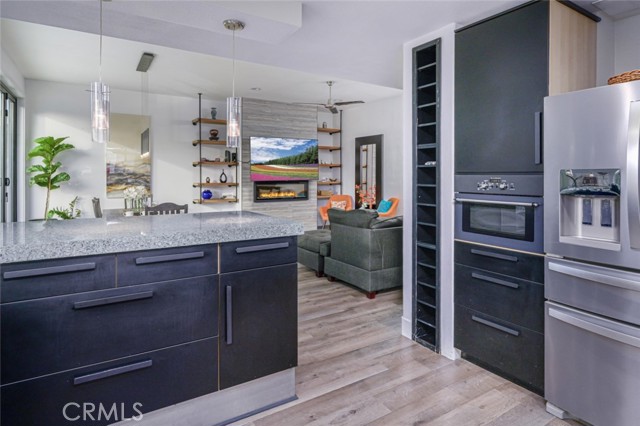 20121 Bushard Street, Huntington Beach CA: https://media.crmls.org/medias/307e0105-c337-4e5d-bb00-58e2a85e3365.jpg