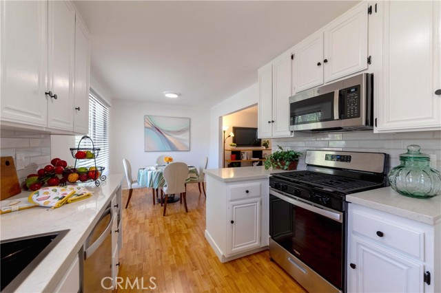 Detail Gallery Image 25 of 41 For 1118 Magnolia St #C,  South Pasadena,  CA 91030 - 3 Beds | 2/1 Baths