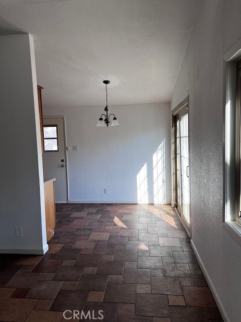 Detail Gallery Image 8 of 41 For 26930 14th St, Highland,  CA 92346 - 3 Beds | 1/1 Baths