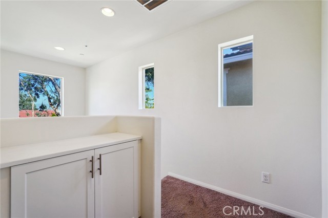 Detail Gallery Image 13 of 33 For 11828 Greenbrier Ln, Grand Terrace,  CA 92313 - 3 Beds | 2/1 Baths