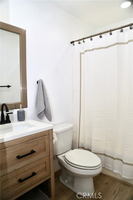 219 32nd Street, Newport Beach CA: https://media.crmls.org/medias/3080633b-0e24-4c3a-bb7d-6de2a474f11d.jpg