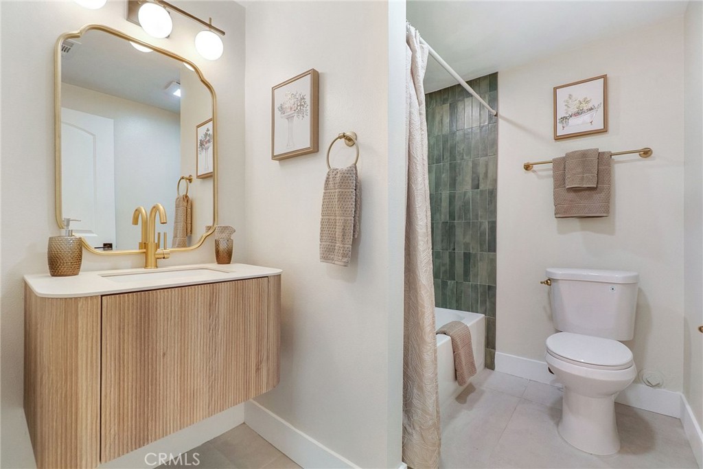 MLS #OC25260184 image #51