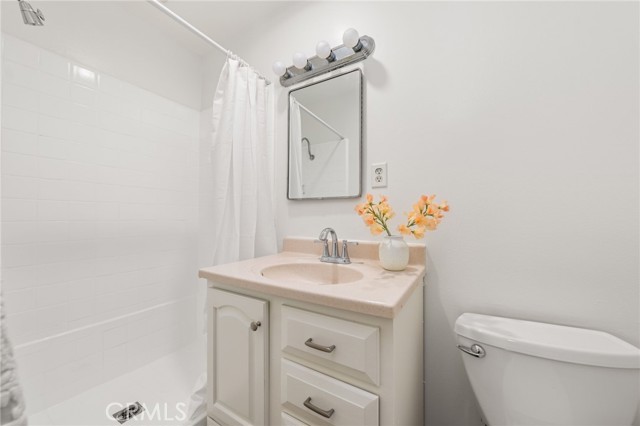 Detail Gallery Image 19 of 38 For 4986 Denver St, Montclair,  CA 91763 - 3 Beds | 2 Baths