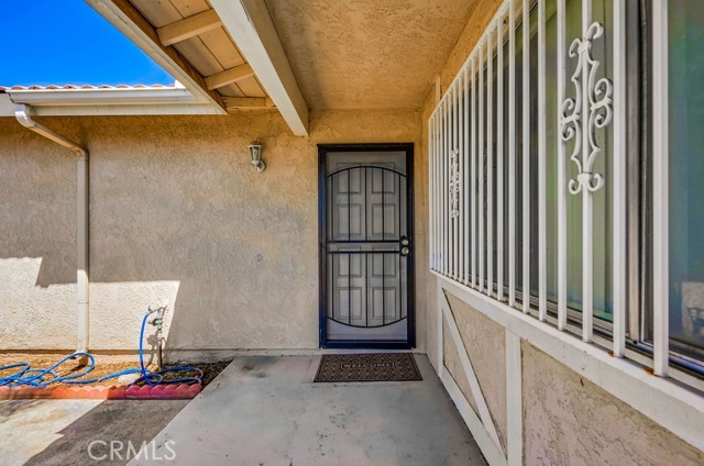 Detail Gallery Image 5 of 26 For 24825 Freedom Ct, Moreno Valley,  CA 92557 - 3 Beds | 2 Baths