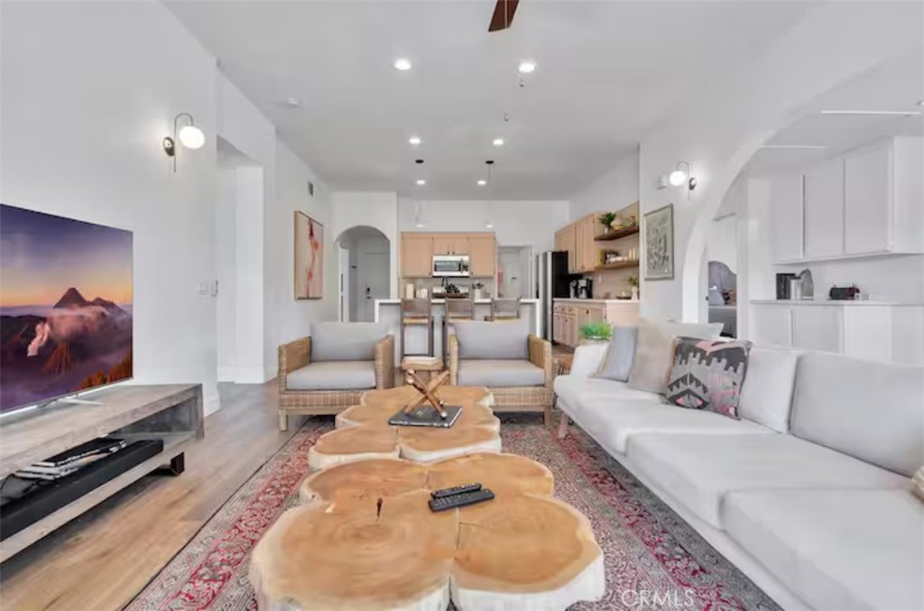 MLS #OC25251150 image #15