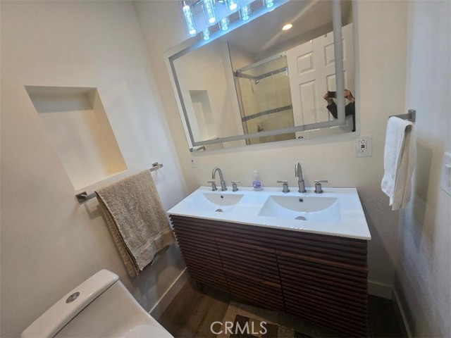 Detail Gallery Image 13 of 33 For 8579 Volga River Cir, Fountain Valley,  CA 92708 - 3 Beds | 2 Baths