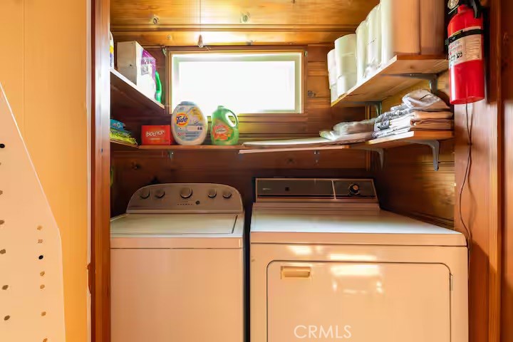 https://media.crmls.org/medias/30837813-4724-43db-a878-d60bd65b1e20.jpg?preset=X-Large