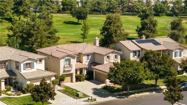 Detail Gallery Image 2 of 45 For 11967 Southwind Way, Yucaipa,  CA 92399 - 5 Beds | 3 Baths