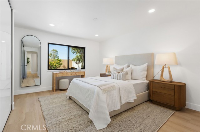 Image 14 of 33 For 17231 Lido Ln