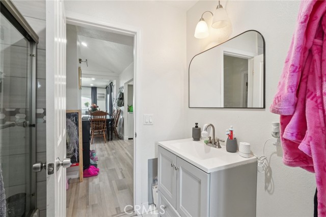 139 N Palm Avenue, Rialto CA: https://media.crmls.org/medias/3084a786-374c-494f-b028-b03ff7b66e44.jpg