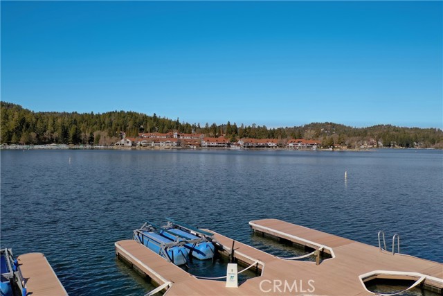 Detail Gallery Image 42 of 45 For 184 State Hwy 173, Unit 24 #24,  Lake Arrowhead,  CA 92352 - 4 Beds | 3 Baths