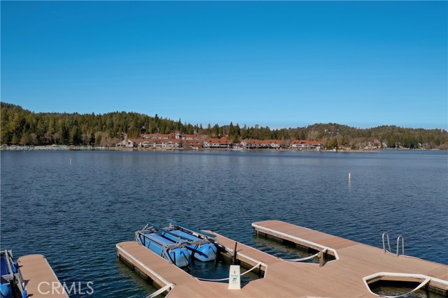 Detail Gallery Image 42 of 45 For 184 State Hwy 173, Unit 24 #24,  Lake Arrowhead,  CA 92352 - 4 Beds | 3 Baths