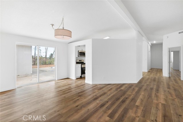 Detail Gallery Image 12 of 45 For 35451 Wildwood Canyon Rd, Yucaipa,  CA 92399 - 4 Beds | 2/1 Baths