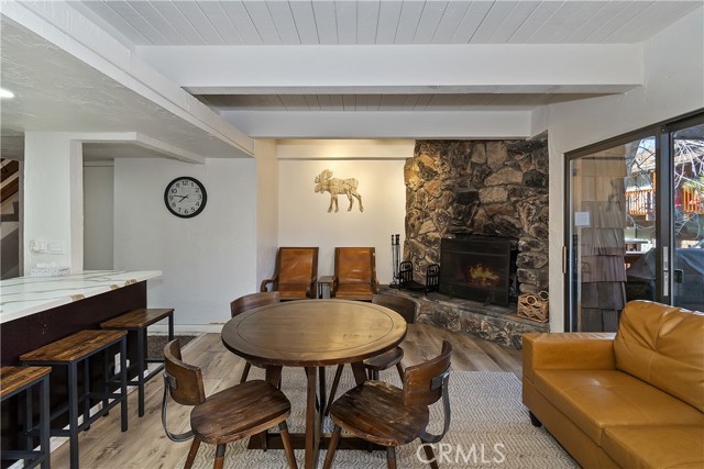 Detail Gallery Image 9 of 36 For 861 Thrush, Big Bear Lake,  CA 92315 - 3 Beds | 2 Baths