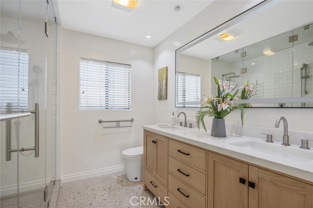 Detail Gallery Image 11 of 27 For 1158 S Westlake, Westlake Village,  CA 91361 - 3 Beds | 3 Baths