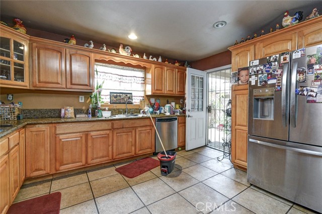 Detail Gallery Image 6 of 30 For 14360 Merced Ave, Baldwin Park,  CA 91706 - 5 Beds | 3 Baths