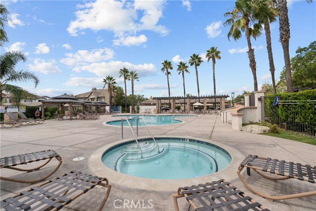 Detail Gallery Image 18 of 19 For 19415 Opal Ln, Saugus,  CA 91350 - 2 Beds | 2/1 Baths