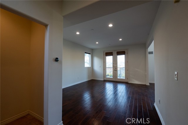 1259 Gonzales Road, Simi Valley CA: https://media.crmls.org/medias/3086f7d1-81fc-40d7-9d02-cb40aeb8117d.jpg