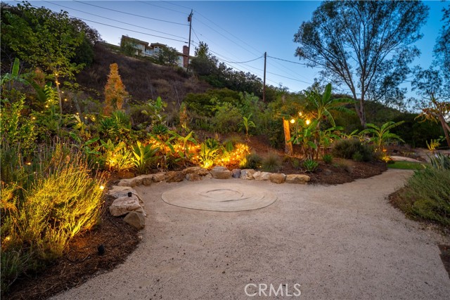 Detail Gallery Image 30 of 33 For 24537 Dry Canyon Cold Creek Rd, Calabasas,  CA 91302 - 4 Beds | 3 Baths