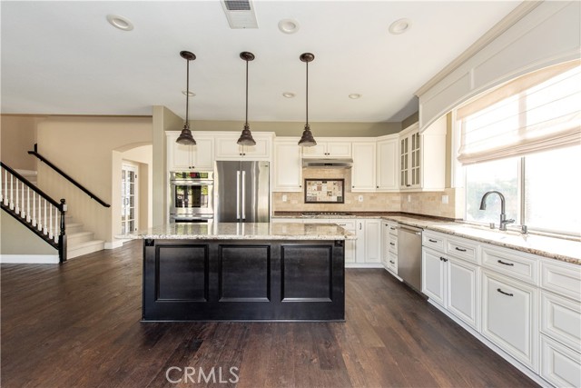 Detail Gallery Image 13 of 44 For 9 Swallows, Trabuco Canyon,  CA 92679 - 5 Beds | 3 Baths