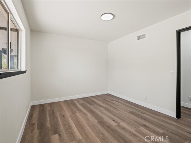 2350 W Avenue N12, Palmdale CA: https://media.crmls.org/medias/3088ab49-65ed-4c5a-930f-596e8e83b692.jpg