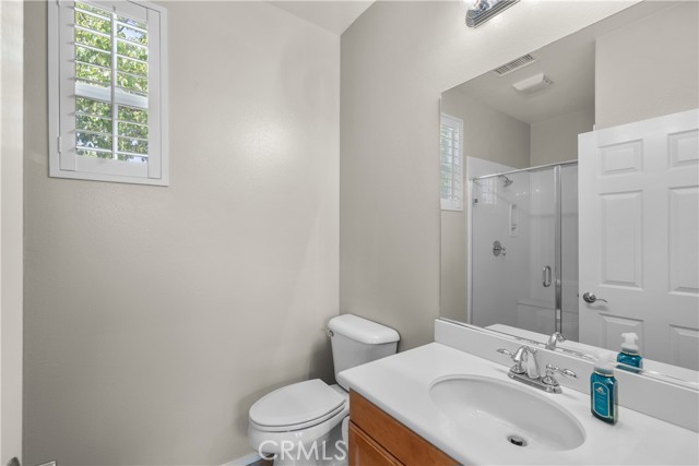 Detail Gallery Image 21 of 36 For 23748 Aspen Meadow Ct, Valencia,  CA 91354 - 3 Beds | 3/1 Baths