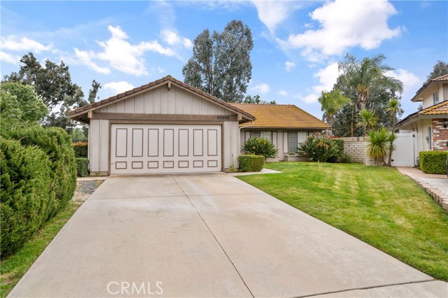 Detail Gallery Image 1 of 37 For 43098 Agena St, Temecula,  CA 92592 - 3 Beds | 2 Baths