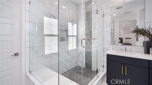 Detail Gallery Image 29 of 47 For 233 Tank, Irvine,  CA 92618 - 3 Beds | 2/1 Baths