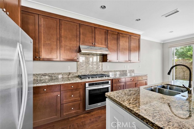 Detail Gallery Image 11 of 41 For 115 Rodeo, Irvine,  CA 92602 - 3 Beds | 2/1 Baths