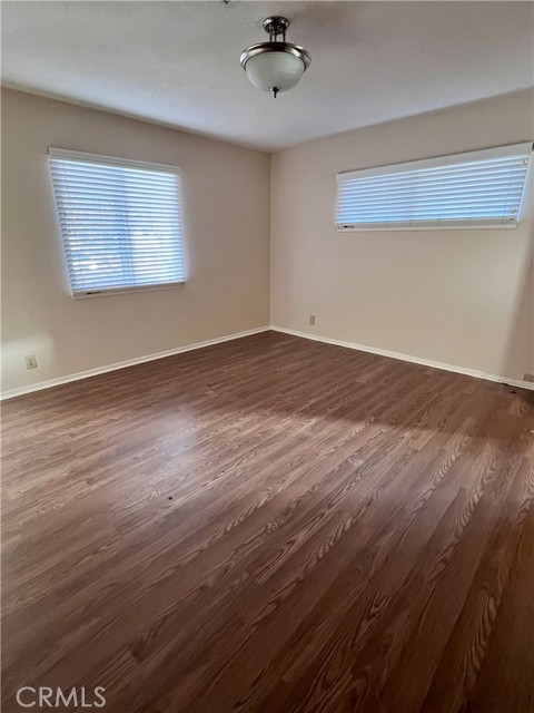 Detail Gallery Image 10 of 14 For 44519 Foxton, Lancaster,  CA 93535 - 5 Beds | 3 Baths