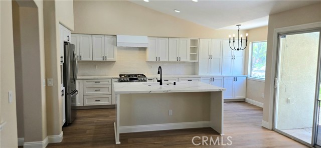 Image 5 of 28 For 31821 Corte Montecito
