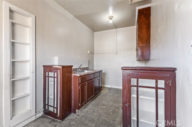 143 Reno Street, Los Angeles, California 90026, ,Multi-Family,For Sale,Reno,AR25041703