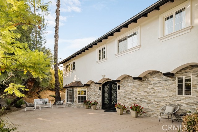 20286 Allentown Drive, Woodland Hills CA: https://media.crmls.org/medias/308c6806-972e-4d2d-b79b-8e9f6ca50407.jpg