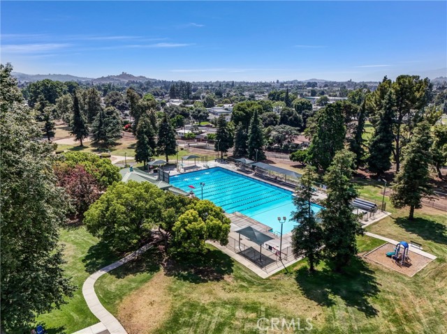 3037 Knollwood Avenue, La Verne CA: https://media.crmls.org/medias/308c9aea-1850-4b84-b4f4-861469e9b794.jpg