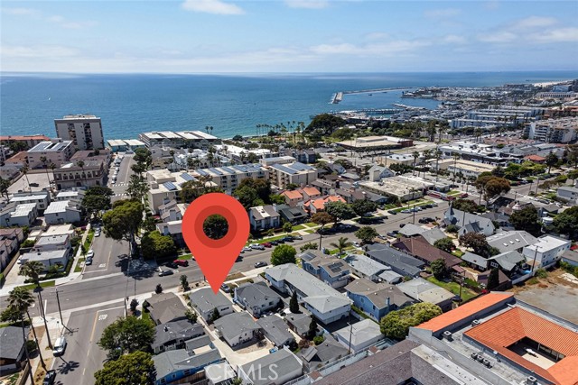 426 S Broadway, Redondo Beach CA: https://media.crmls.org/medias/308d76c1-0a70-4eb0-9f04-fda3912ac4f8.jpg