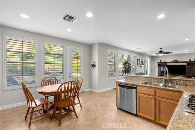 Detail Gallery Image 40 of 64 For 3424 N Pine View Dr, Simi Valley,  CA 93065 - 3 Beds | 2/1 Baths