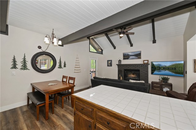 42824 Cedar Avenue, Big Bear Lake, CA 92315