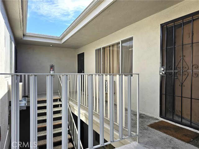 Image 12 of 38 For 9116 Palm Street