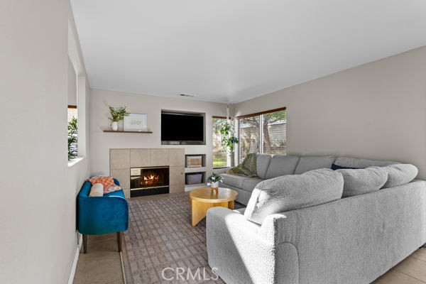 Detail Gallery Image 10 of 37 For 26932 St Julian Cir, Murrieta,  CA 92563 - 4 Beds | 2/1 Baths