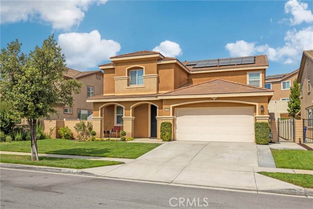 Detail Gallery Image 1 of 44 For 17984 Valerian Way, San Bernardino,  CA 92407 - 4 Beds | 3 Baths