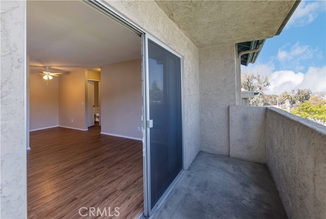 Detail Gallery Image 8 of 12 For 3427 Capalina Rd #27,  San Marcos,  CA 92069 - 1 Beds | 1 Baths