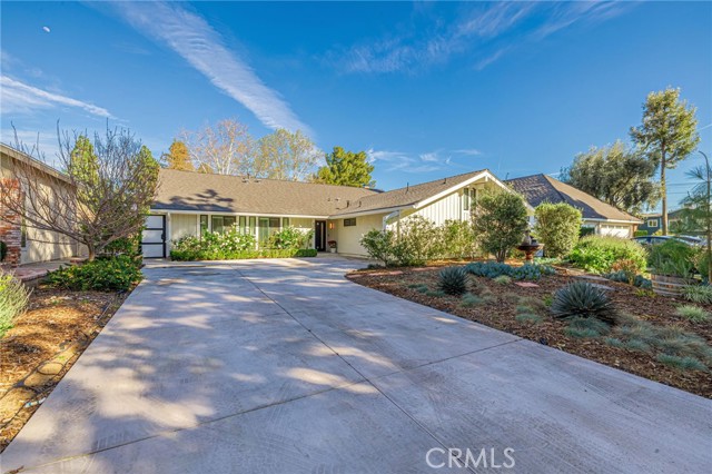 Detail Gallery Image 4 of 52 For 8310 Faust Ave, West Hills,  CA 91304 - 4 Beds | 3 Baths