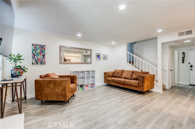 Detail Gallery Image 16 of 54 For 733 Lander Cir, Claremont,  CA 91711 - 3 Beds | 2/1 Baths