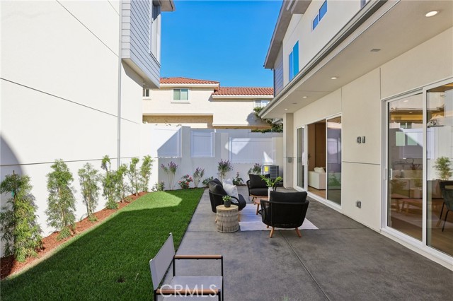 2019 Huntington Lane, A photo 7