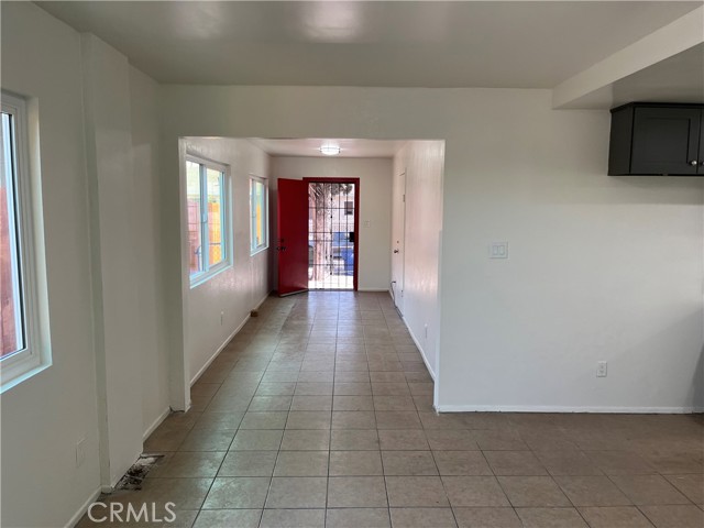 Detail Gallery Image 10 of 33 For 1257 Velasco, Los Angeles,  CA 90023 - 4 Beds | 1 Baths