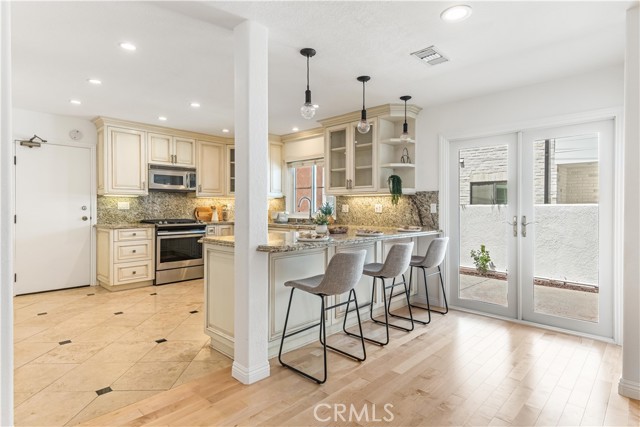 2204 Dufour Avenue, Redondo Beach, California 90278, 3 Bedrooms Bedrooms, ,2 BathroomsBathrooms,Residential,Sold,Dufour,SB22166014